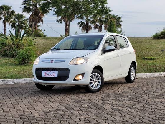 FIAT PALIO 1.0 MPI ATTRACTIVE 8V FLEX 4P MANUAL FIAT PALIO 1.0 MPI ATTRACTIVE 8V FLEX 4P MANUAL